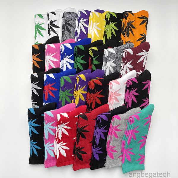 socks men's and women's maple leaf middle tube socks korean version college fengyuansu stockings lovers' tide socks personali, Black
socks men's and women's maple leaf middle tube socks korean version college fengyuansu stockings lovers' tide socks personali, Black