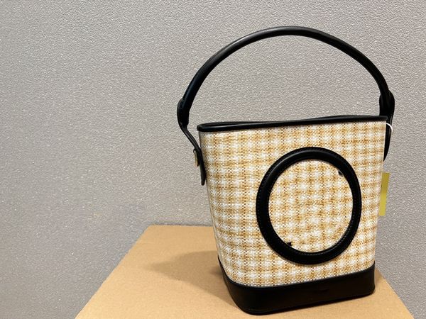 ladies handbag woven bucket bag sunshine straw summer sunshine beach bags outdoor shopping leisure handbags
ladies handbag woven bucket bag sunshine straw summer sunshine beach bags outdoor shopping leisure handbags