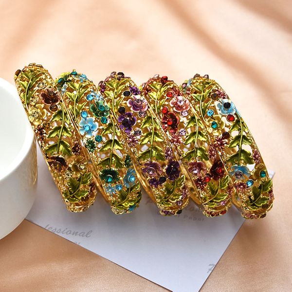 europe and united states bangle jewelry retro rose diamond hollow alloy bracelet female, Black
europe and united states bangle jewelry retro rose diamond hollow alloy bracelet female, Black