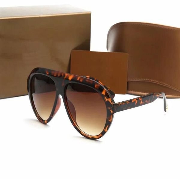 classic fashion edition 0479 sunglasses metal retro sunglasses for men and women305l, White;black
classic fashion edition 0479 sunglasses metal retro sunglasses for men and women305l, White;black