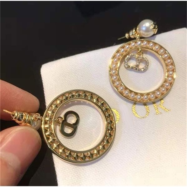 2022 fashion 20% off designer jewelry d family letter pearl earrings for women, Golden
2022 fashion 20% off designer jewelry d family letter pearl earrings for women, Golden