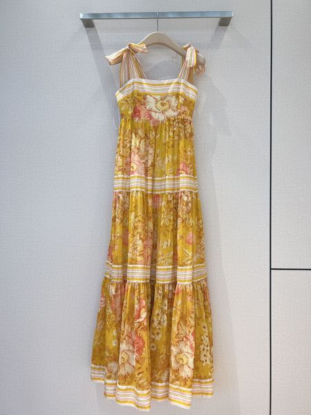 rubber band at the back and olive casual dress technology perfect bra modification large skirt the waist, Black;gray
rubber band at the back and olive casual dress technology perfect bra modification large skirt the waist, Black;gray