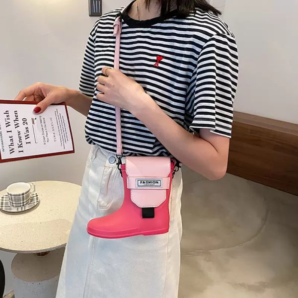 creative design rain boots shoulder bag women luxury 2021 fashion crossbody bag lady brand pu leather purse and handbag
creative design rain boots shoulder bag women luxury 2021 fashion crossbody bag lady brand pu leather purse and handbag