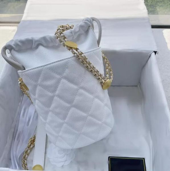 sw 2022ss golden coins drawstring bags calfskin white black shoulder designer bag gold-tone metal chain hardware diamond quilting handbag cr
sw 2022ss golden coins drawstring bags calfskin white black shoulder designer bag gold-tone metal chain hardware diamond quilting handbag cr