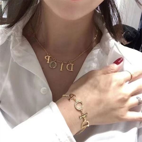 10% off jewelry the new new letter diamond inlaid high-end simple pearl net red same necklace bracelet, Silver
10% off jewelry the new new letter diamond inlaid high-end simple pearl net red same necklace bracelet, Silver