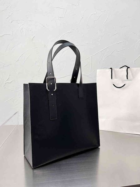 solid color tote bags women casual handbag shoulder leather luxury designer brand female shopping bucket 220323
solid color tote bags women casual handbag shoulder leather luxury designer brand female shopping bucket 220323
