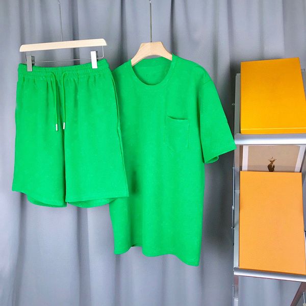 2022ss spring and summer new shirt high grade cotton sweatshirts printing short pants sleeve round neck panel t-shirt size: m-l-xl--xxxl, Black;brown
2022ss spring and summer new shirt high grade cotton sweatshirts printing short pants sleeve round neck panel t-shirt size: m-l-xl--xxxl, Black;brown