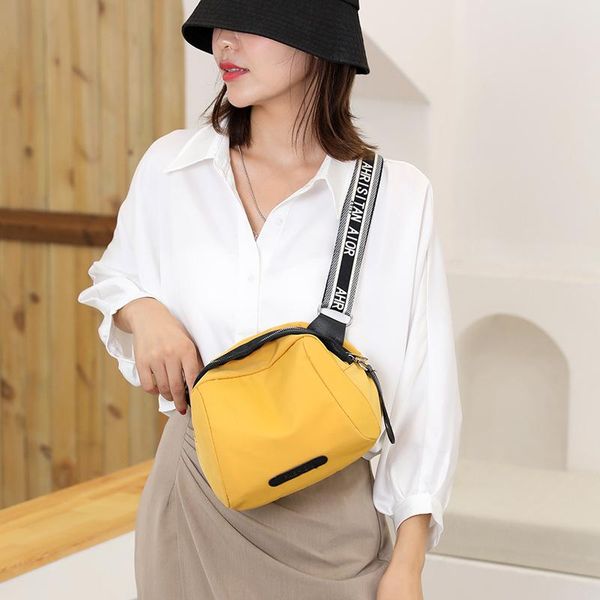 evening bags women's trendy color shell bag nylon cloth mommy travel shoulder messenger lady
evening bags women's trendy color shell bag nylon cloth mommy travel shoulder messenger lady