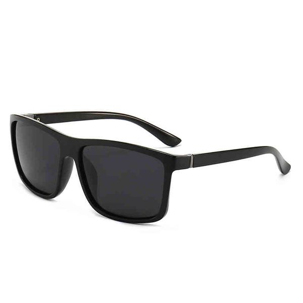 new fancy fashion men's and women's fashion street shooting sunglasses personality cool optical glass lni0, White;black
new fancy fashion men's and women's fashion street shooting sunglasses personality cool optical glass lni0, White;black