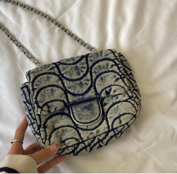 tz classic vinatge denim mini crossbody bags flap luxury designer silver quilted metal turn lack hardware shoulder bags cosmetic outdoor sac
tz classic vinatge denim mini crossbody bags flap luxury designer silver quilted metal turn lack hardware shoulder bags cosmetic outdoor sac