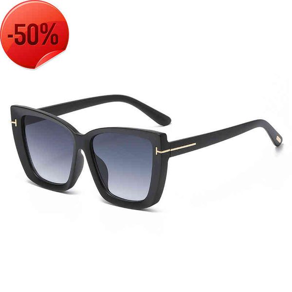 korean t-shaped fashion fashion cat's eye sunscreen sunglasses women's advanced sensethe factory directly, White;black
korean t-shaped fashion fashion cat's eye sunscreen sunglasses women's advanced sensethe factory directly, White;black
