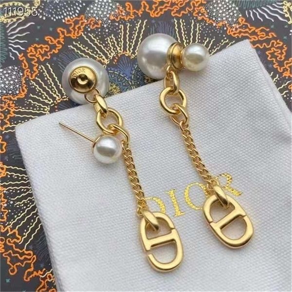 2022 fashion 20% off designer jewelry d light luxury letter love pearl tassel earrings are fashionable and versatile, Golden
2022 fashion 20% off designer jewelry d light luxury letter love pearl tassel earrings are fashionable and versatile, Golden