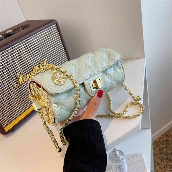 bags handbags bag 2022 korean version single shoulder oblique span women's simple texture sewing lock chain cylinder, Black;red
bags handbags bag 2022 korean version single shoulder oblique span women's simple texture sewing lock chain cylinder, Black;red