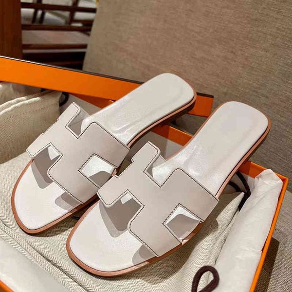 herme sansals designer luxury summer all inclusive padded h slippers palm print real cow leather flat bottom pure manual european american d, Black
herme sansals designer luxury summer all inclusive padded h slippers palm print real cow leather flat bottom pure manual european american d, Black