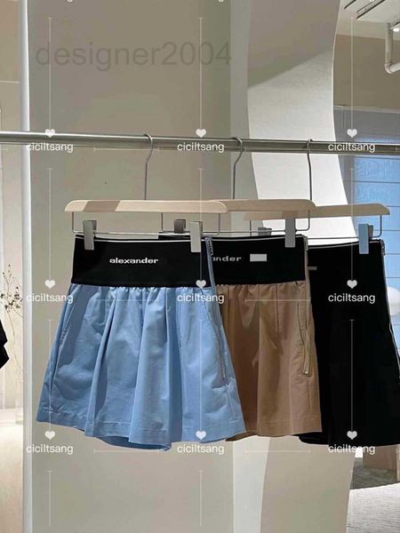 women's pants & capris designer spring and summer 2022 new wang elastic safari slim tech cotton high waist shorts vvlv, Black;white
women's pants & capris designer spring and summer 2022 new wang elastic safari slim tech cotton high waist shorts vvlv, Black;white