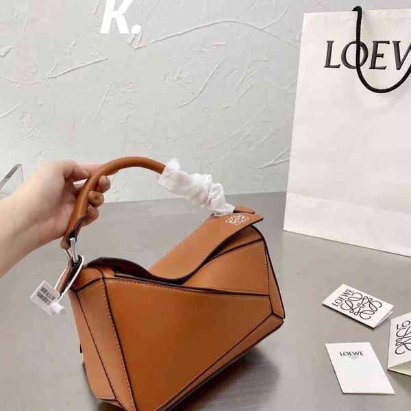 designer handbag bag lowes's crossbody cowhide leather color matching geometric 2022 puzzle portable messenger one shoulder high capaci
designer handbag bag lowes's crossbody cowhide leather color matching geometric 2022 puzzle portable messenger one shoulder high capaci