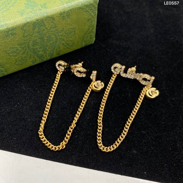charm fashion designer punch g letter modern ladies 925 sterling silver earrings 2022 women's trend high jeweler shipping fee 7854, Golden
charm fashion designer punch g letter modern ladies 925 sterling silver earrings 2022 women's trend high jeweler shipping fee 7854, Golden
