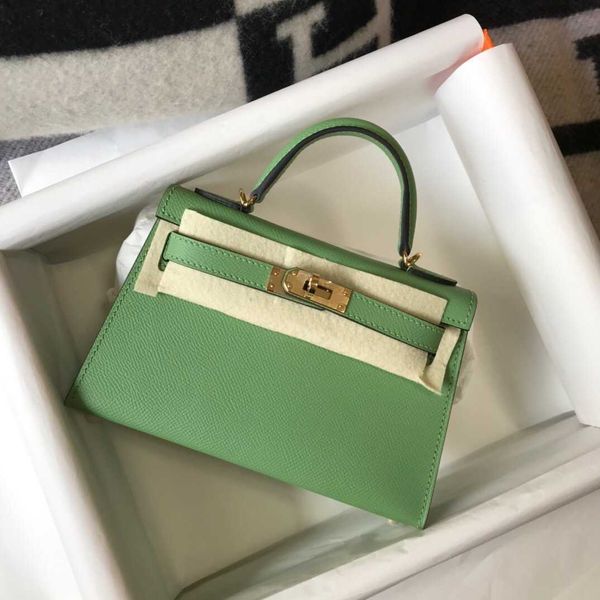 designer mini bags new second generation bag leather women's cowhide one shoulder handbag fashion vintage
designer mini bags new second generation bag leather women's cowhide one shoulder handbag fashion vintage