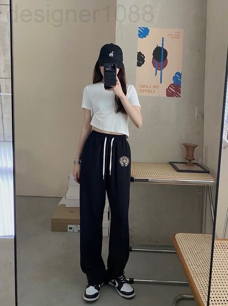 women's pants & capris designer 22 spring and summer new minority design horseshoe flower printed cross leather decorative wide leg gua, Black;white
women's pants & capris designer 22 spring and summer new minority design horseshoe flower printed cross leather decorative wide leg gua, Black;white