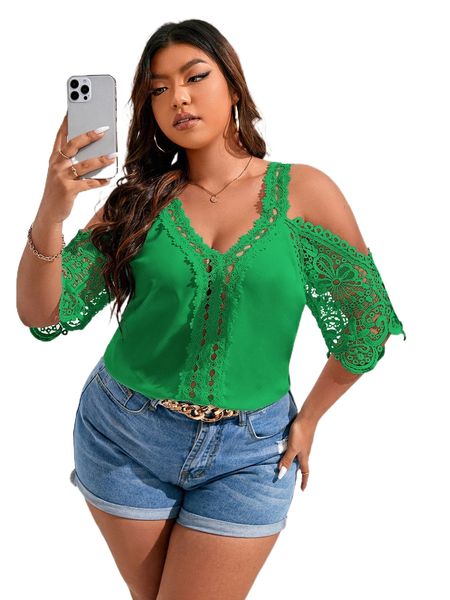 plus contrast guipure lace cold shoulder blouse k2tj#, Black