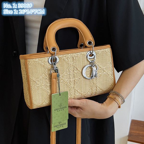 wholesale factory ladies shoulder bags 2 styles summer romantic holiday straw beach bag contrast leather fashion handbag sweet little fresh, Black;red
wholesale factory ladies shoulder bags 2 styles summer romantic holiday straw beach bag contrast leather fashion handbag sweet little fresh, Black;red