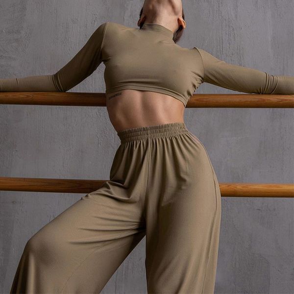 two piece set women skinny turtleneck long sleeve cropped and elastic wide leg pant suit elegant female solid tracksuit 220517, Gray
two piece set women skinny turtleneck long sleeve cropped and elastic wide leg pant suit elegant female solid tracksuit 220517, Gray