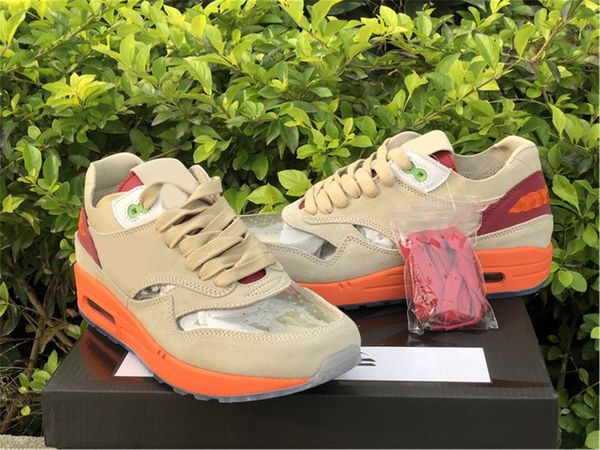 shoes release clot authentic 1 kiss of death outdoor net deep red orange blaze chinese culture suede sneakers with original, White;red
shoes release clot authentic 1 kiss of death outdoor net deep red orange blaze chinese culture suede sneakers with original, White;red