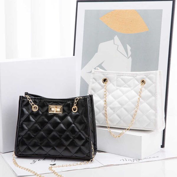 diamond lattice pu shoulder crossbody bag female designer lingge chain bags purses and handbags large capacity hangbags tote
diamond lattice pu shoulder crossbody bag female designer lingge chain bags purses and handbags large capacity hangbags tote