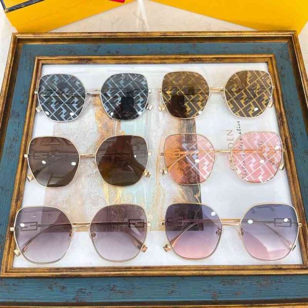 sunglasses 28 male and female 0wg6, White;black 
sunglasses 28 male and female 0wg6, White;black