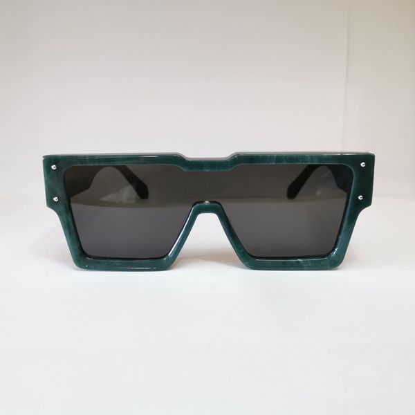 summer square sunglasses crystal green/dark grey lens men sunnies sun shades gafas de sol uv protection lens with box, White;black
summer square sunglasses crystal green/dark grey lens men sunnies sun shades gafas de sol uv protection lens with box, White;black