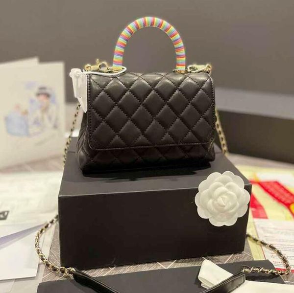tz 2022 women multicolor co handle tote bag grained calfskin white /black classic handbag double letters badge gold metal chain hardware min
tz 2022 women multicolor co handle tote bag grained calfskin white /black classic handbag double letters badge gold metal chain hardware min
