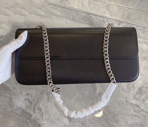 fashion designer brand chain armpit bag classic style simple atmosphere versatile commuter shoulder bag bags handbags
fashion designer brand chain armpit bag classic style simple atmosphere versatile commuter shoulder bag bags handbags