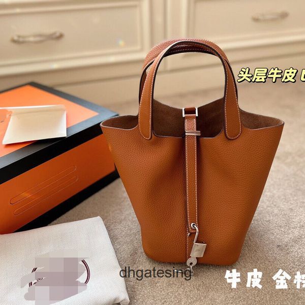 designer bag hermee vegetable basket bags 2022 women's layer cowhide star same fashion handbag picotin lock
designer bag hermee vegetable basket bags 2022 women's layer cowhide star same fashion handbag picotin lock