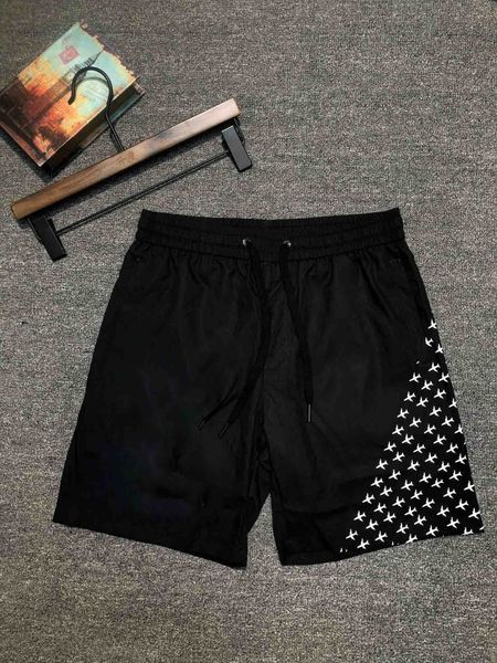 21ss men summer slim shorts gym fitness bodybuilding running male short pant knee length breathable mesh sportswear designers beach pants, Black
21ss men summer slim shorts gym fitness bodybuilding running male short pant knee length breathable mesh sportswear designers beach pants, Black