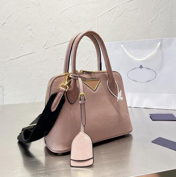 classic shell bag crossbody tote triangular bags women handbag shoulder bag purse genuine leather double zipper detachable nylon wide strap
classic shell bag crossbody tote triangular bags women handbag shoulder bag purse genuine leather double zipper detachable nylon wide strap