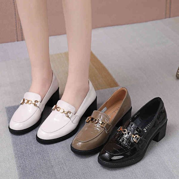dress shoes spring medium thick heel soft sole metal diamond chain fashion british leffer shoes leather women's lf9j, Black
dress shoes spring medium thick heel soft sole metal diamond chain fashion british leffer shoes leather women's lf9j, Black