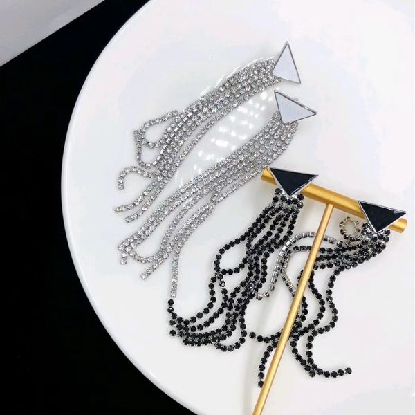 luxury fashion jewelry designer earrings triangle long earrings women's holiday gifts, Silver
luxury fashion jewelry designer earrings triangle long earrings women's holiday gifts, Silver