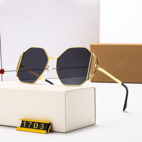 fashion designer sunglasses outdoor sun shading classic large frame sunglasses luxurys beach sunglass driving anti glare color sunglasses 6, White;black
fashion designer sunglasses outdoor sun shading classic large frame sunglasses luxurys beach sunglass driving anti glare color sunglasses 6, White;black