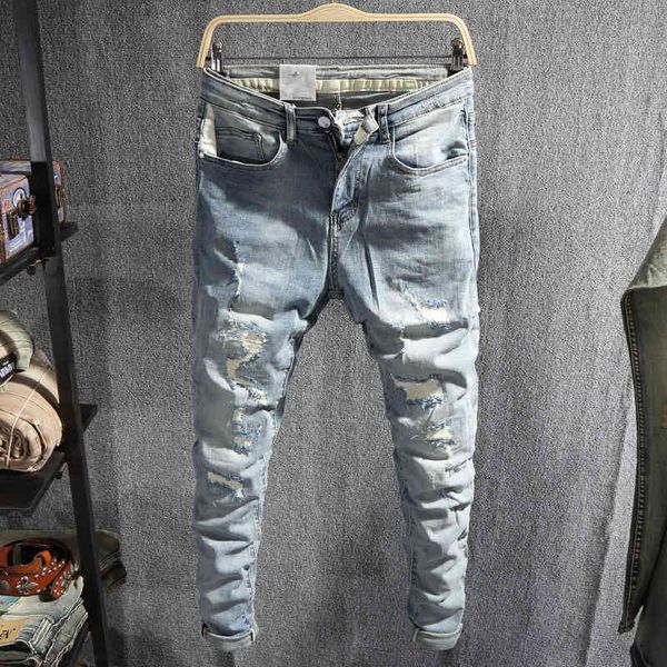 men's jeans fashionable style hole patch jeans men's fashion brand korean versatile elastic slim leggings 1x79, Blue 
men's jeans fashionable style hole patch jeans men's fashion brand korean versatile elastic slim leggings 1x79, Blue