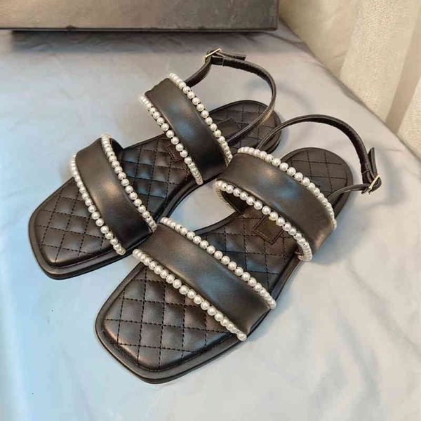 sandals xiaoxiangfeng sandals women's summer french pearl one line buckle open toe leisure square head flat bottom gvw8, Black 
sandals xiaoxiangfeng sandals women's summer french pearl one line buckle open toe leisure square head flat bottom gvw8, Black