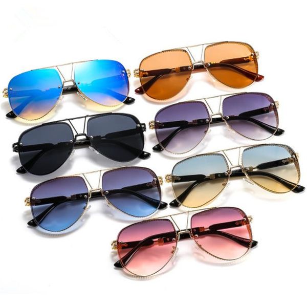 punk sunglasses personality metal grid frame sun glasses double beam adumbral anti-uv spectacles men eyeglasses, White;black
punk sunglasses personality metal grid frame sun glasses double beam adumbral anti-uv spectacles men eyeglasses, White;black