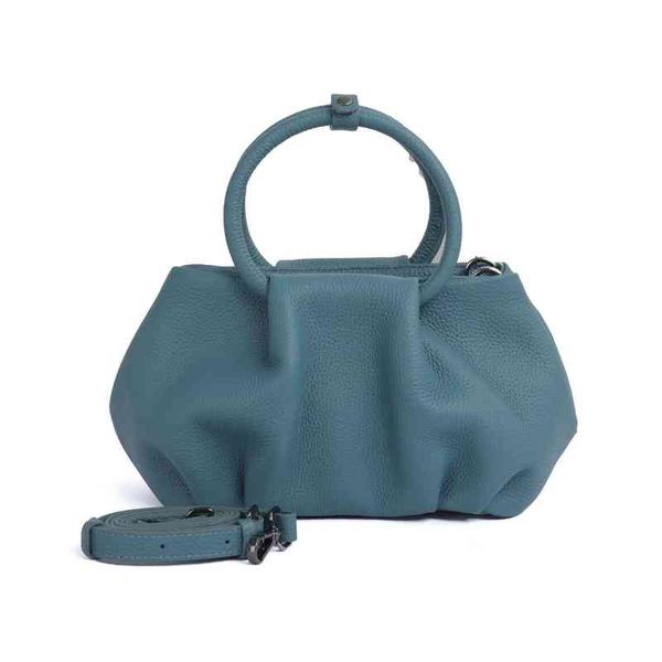design bag women's summer 2022 new fashion high sense wrinkled cloud foreign style one shoulder portable messenger
design bag women's summer 2022 new fashion high sense wrinkled cloud foreign style one shoulder portable messenger