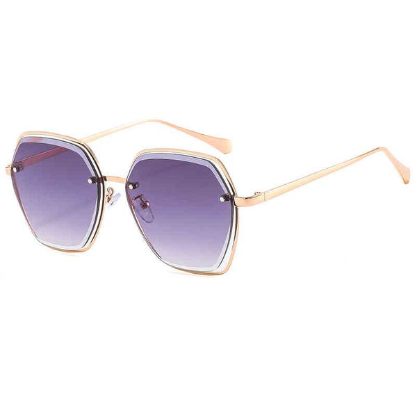 net red ins metal sunglass personalized cut polygon glass outdoor female b fashion sunglasses luxury brand sun glasses vintage uv400, White;black
net red ins metal sunglass personalized cut polygon glass outdoor female b fashion sunglasses luxury brand sun glasses vintage uv400, White;black