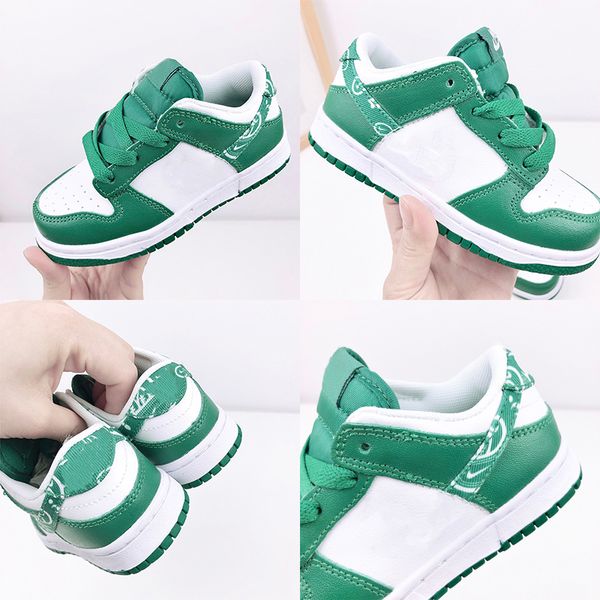 2021 kids shoes designer boys and girls sneakers yellow green pink blue bear toddler skateboard size eur28-35, Black
2021 kids shoes designer boys and girls sneakers yellow green pink blue bear toddler skateboard size eur28-35, Black