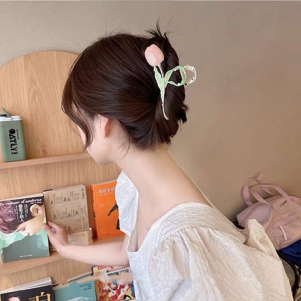 s3068 fashion jewelry tulip flower hairclip for women large grip hair clip boddy pin lady girl barrette back head shark clip hair accessorie, Golden;silver
s3068 fashion jewelry tulip flower hairclip for women large grip hair clip boddy pin lady girl barrette back head shark clip hair accessorie, Golden;silver