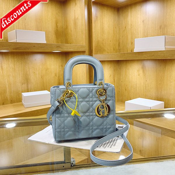 fashion brand trendy ladies bags direct sale portable small 2022 new embroidered line large capacity single shoulder messenger
fashion brand trendy ladies bags direct sale portable small 2022 new embroidered line large capacity single shoulder messenger