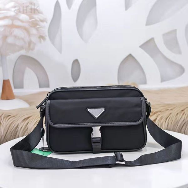 luxury shoulder bag canvas cross body men messenger bags women womens mens durable parachute fabric classic handbag satche
luxury shoulder bag canvas cross body men messenger bags women womens mens durable parachute fabric classic handbag satche