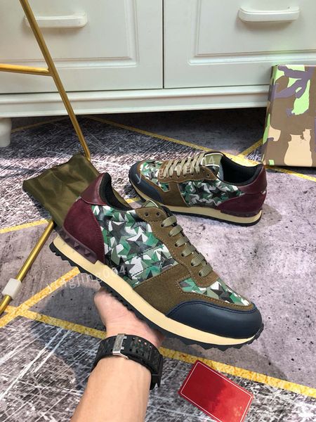 2022 news men women boots designer casual shoes university trainers outdoor sports sneakers walking jogging yh191101, Black
2022 news men women boots designer casual shoes university trainers outdoor sports sneakers walking jogging yh191101, Black