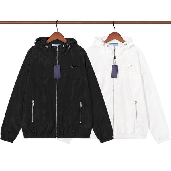 2022ss new designer men hoodies men's jackets high-end triangle paste decoration womens jacjets sai dress hat luxury large us sizes, Black;brown
2022ss new designer men hoodies men's jackets high-end triangle paste decoration womens jacjets sai dress hat luxury large us sizes, Black;brown