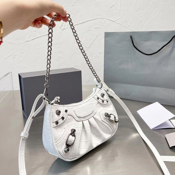 designers axillary bag women handbag shoulder bags fashion womens wallets classic chain armpit purse crocodile leather rivet package style v
designers axillary bag women handbag shoulder bags fashion womens wallets classic chain armpit purse crocodile leather rivet package style v